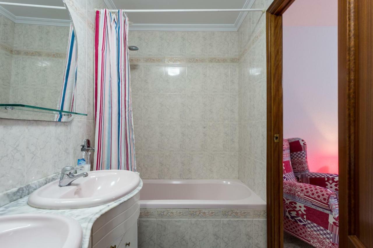 Holi-rent Albareda * Sevilha