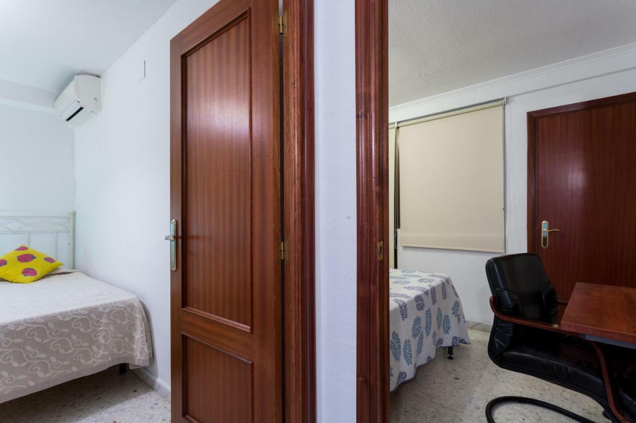 Holi-rent Albareda * Sevilha